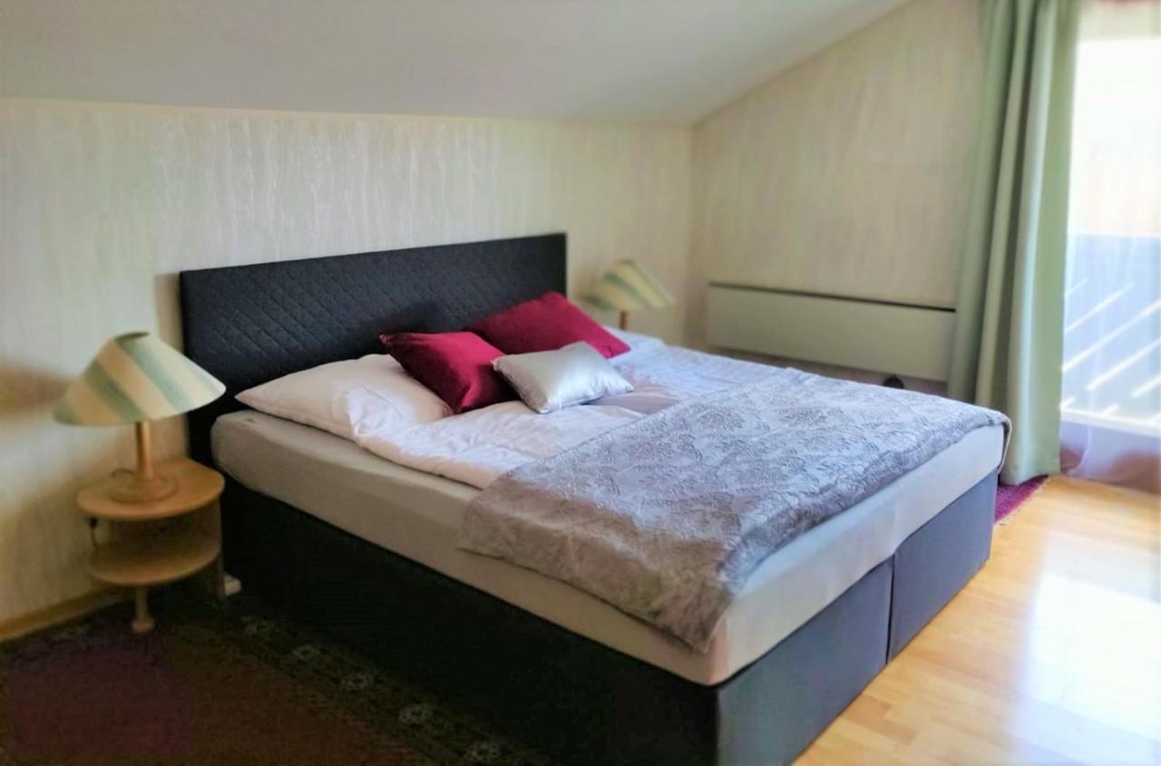 Haus Zum Wohlfuehlen Villa Wenen Buitenkant foto