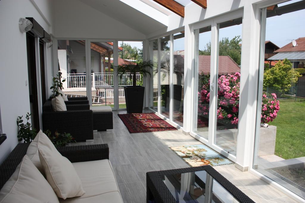 Haus Zum Wohlfuehlen Villa Wenen Buitenkant foto
